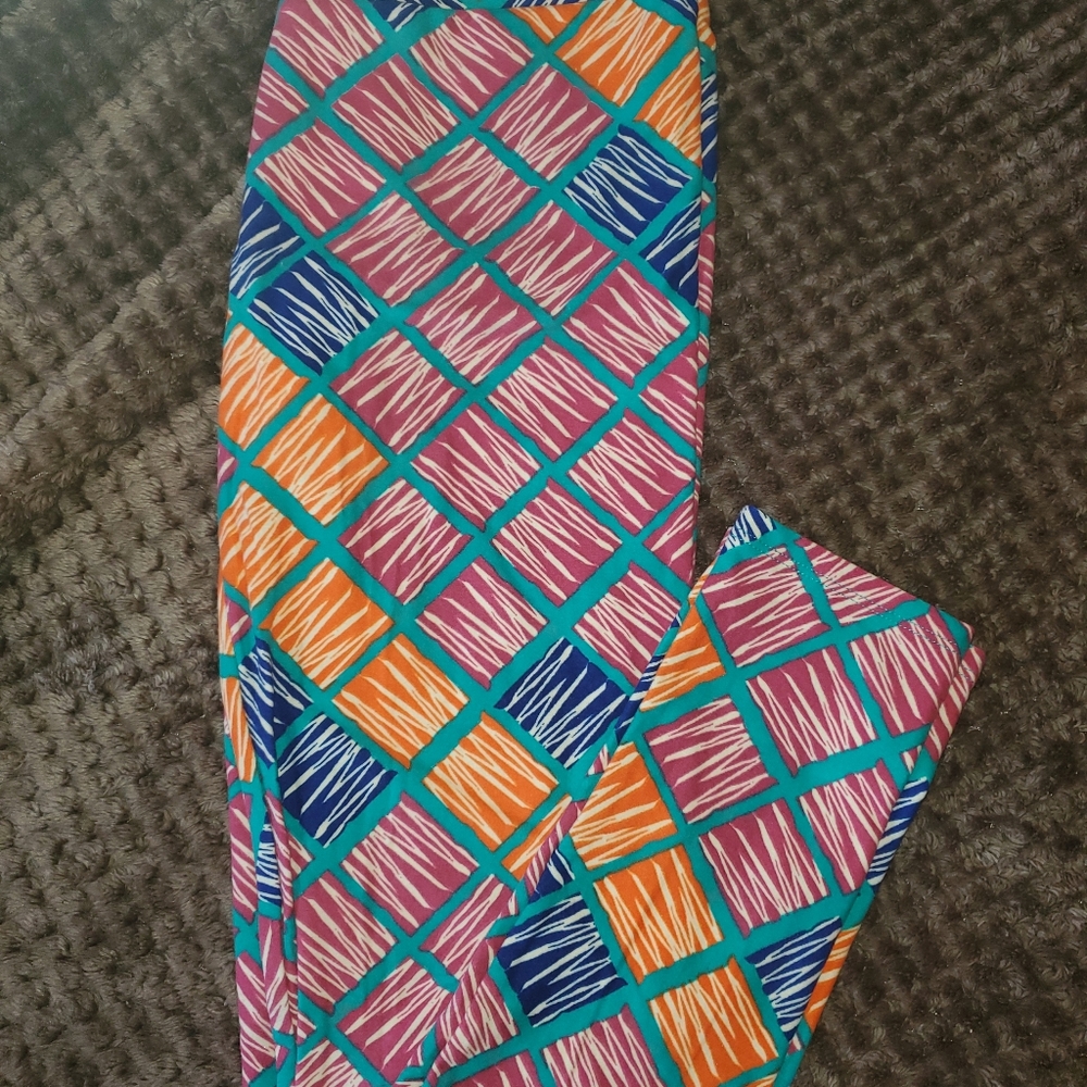OS LuLaRoe leggings